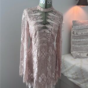 Lace Long-Sleeve Mini Dress in Blush Pink